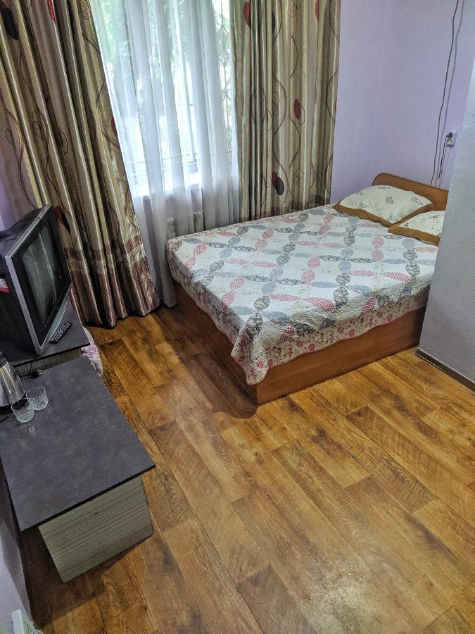 Kuze Hostel Almatý Habitación foto
